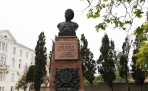 Памятник матросу Петру Кошке в Севастополе
